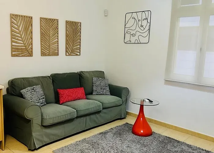 Daire Comfortable Flat Near Canteras *